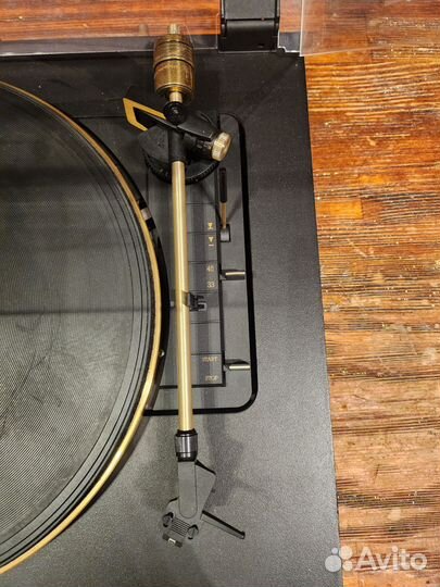 Проигрыватель винила maranz tt42