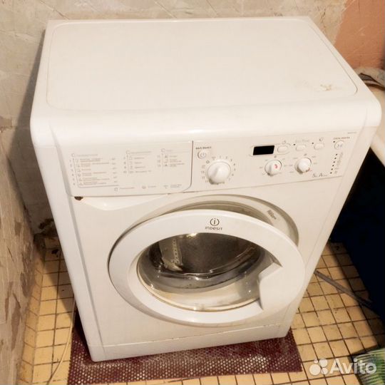 Стиральная машина бу indesit 51051