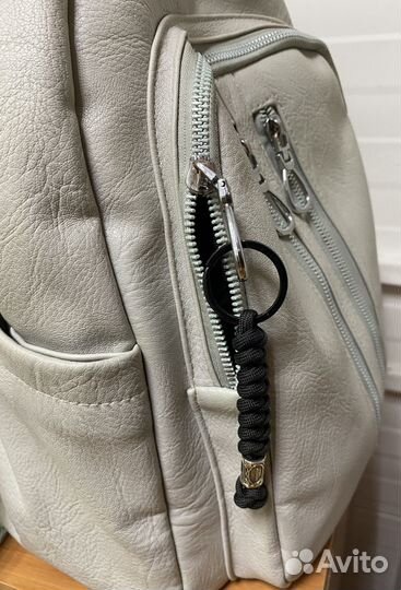 Брелок на ключи из паракорда