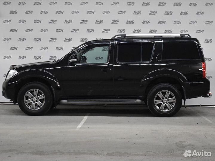 Nissan Pathfinder 2.5 AT, 2012, 198 325 км