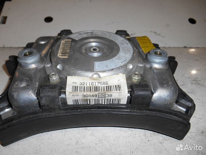 Подушка безопасности в руль 3211617586 BMW E34