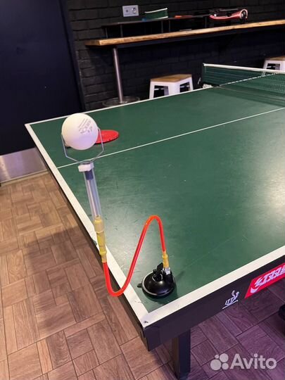 Тренажер для настольного тенниса