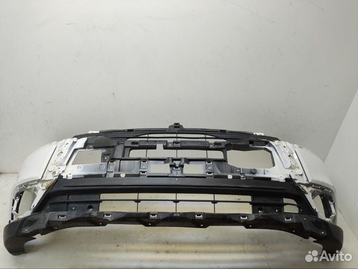 Бампер передний Mitsubishi Outlander 3 2018