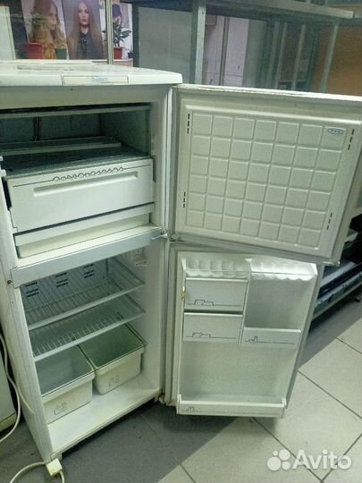 Холодильник Бирюса 22C-2