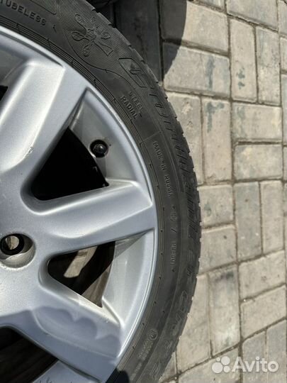 Колеса в сборе 185/60 r15 летние