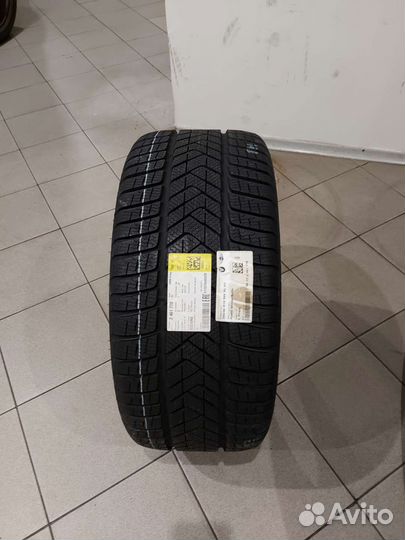 Pirelli Winter Sottozero 3 225/45 R18 и 255/40 R18