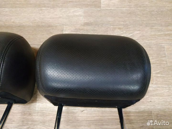 Подголовник переднего сиденья Jaguar S-Type