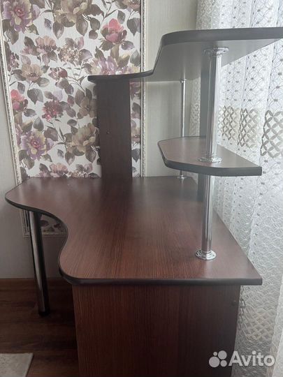 Компьютерный стол бу