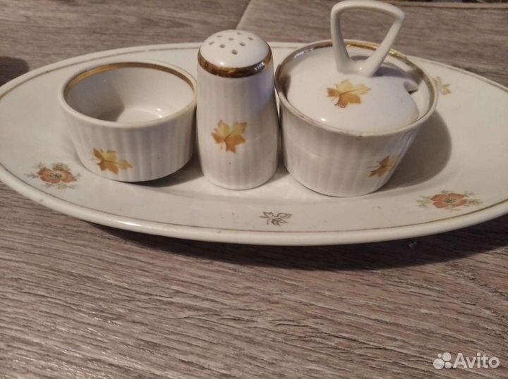 Блюдо овальное и Набор для специйСсср