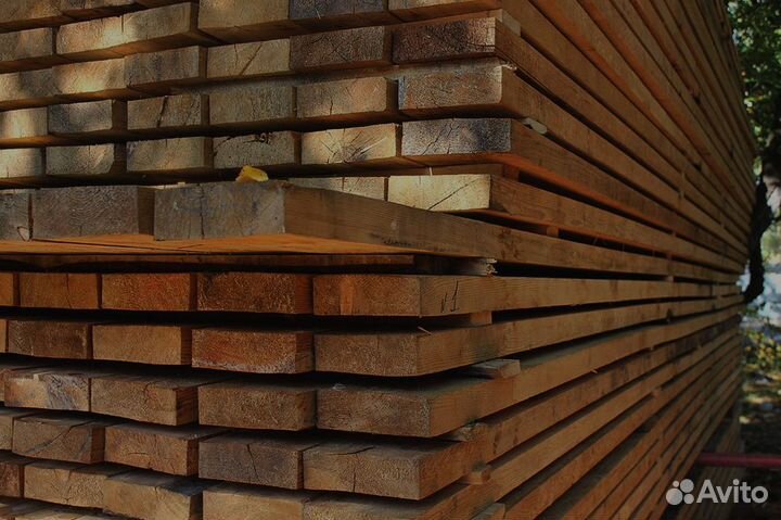 Доски лиственницы камерной сушки 35x115 мм, готовы