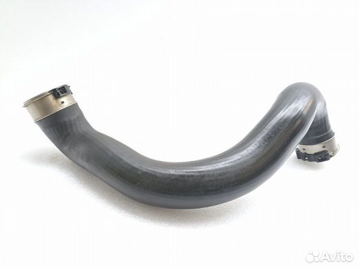 Патрубок интеркулера правый Mercedes-Benz E-Class