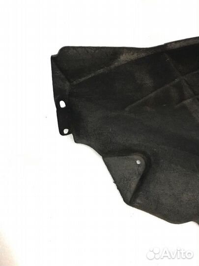 Подкрылок задний левый Land Rover Range Rover