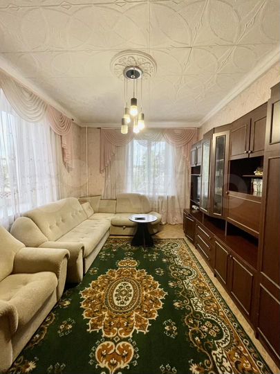 2-к. квартира, 60 м², 4/4 эт.