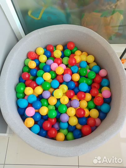 Сухой бассейн с шариками 100*40