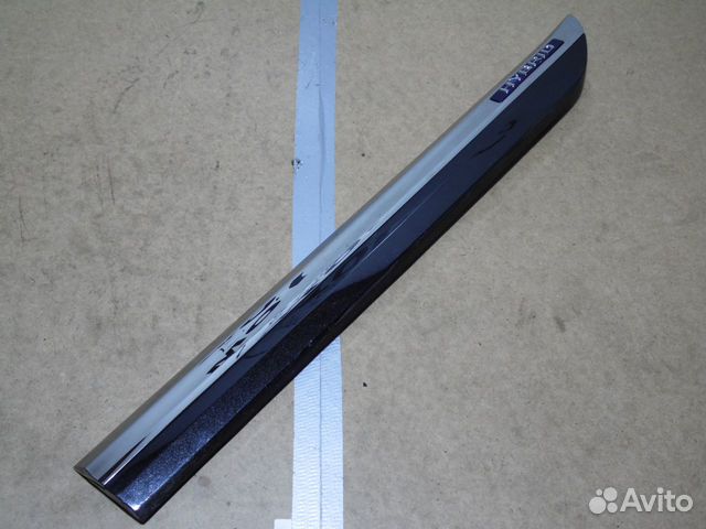 Молдинг двери задний левый Лексус лс 600