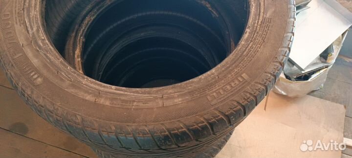 Pirelli Cinturato P7 235/45 R17