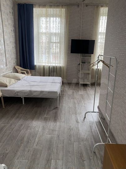 Комната 30 м² в 4-к., 1/5 эт.