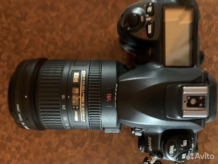 Зеркальный фотоаппарат nikon