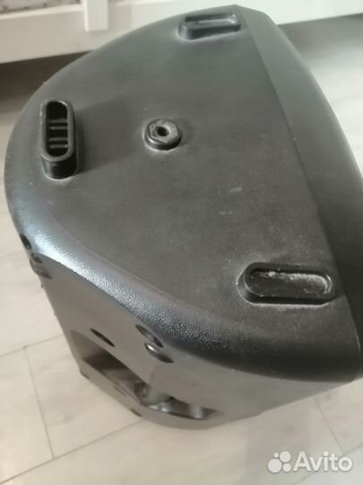 Активная колонка Behringer B212A