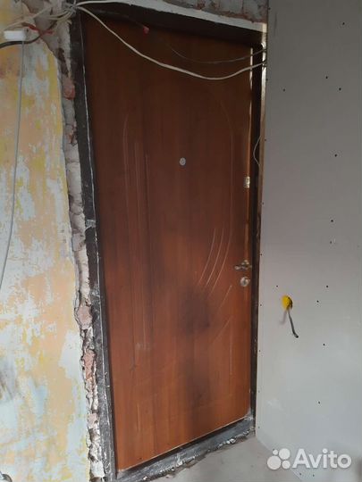 Дверь входная железная бу