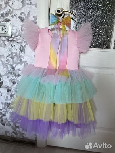 Нарядное платье для девочки