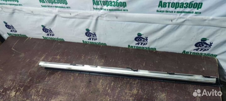 Шторка двери задняя левая Audi A8 D3