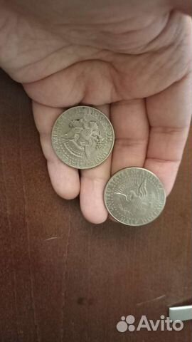 Монеты коллекционные большие, 1/2 доллара