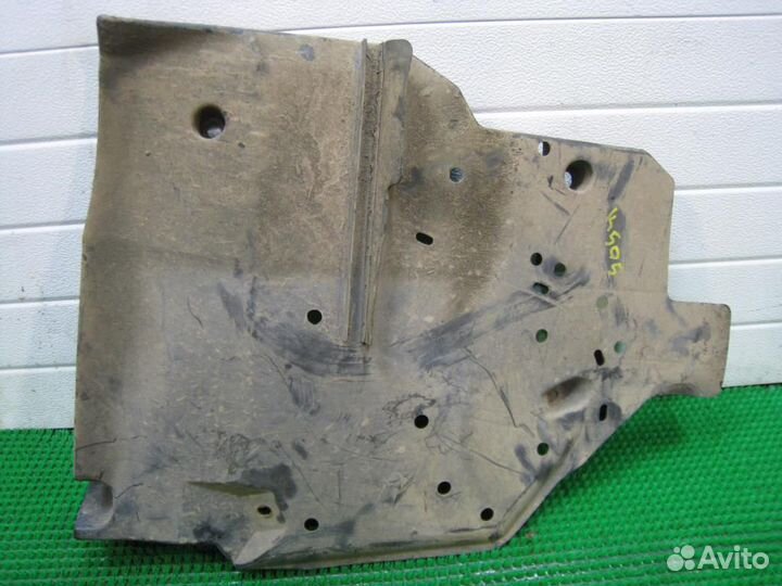 Защита топливного бака Subaru Tribeca WX 2007