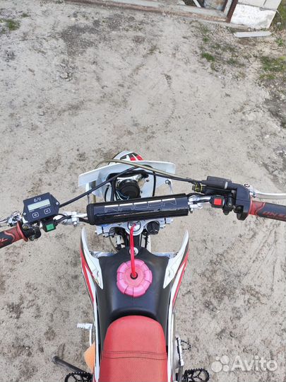Рейсер crf 125