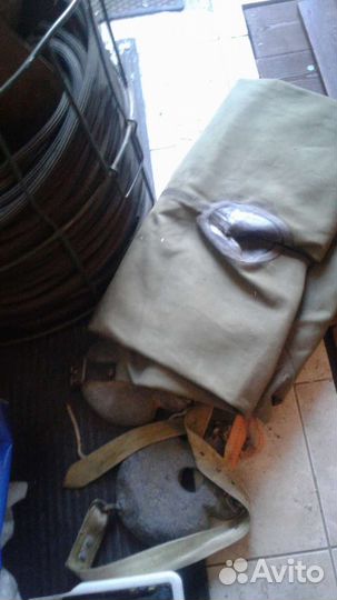 Шлем трехболтовка