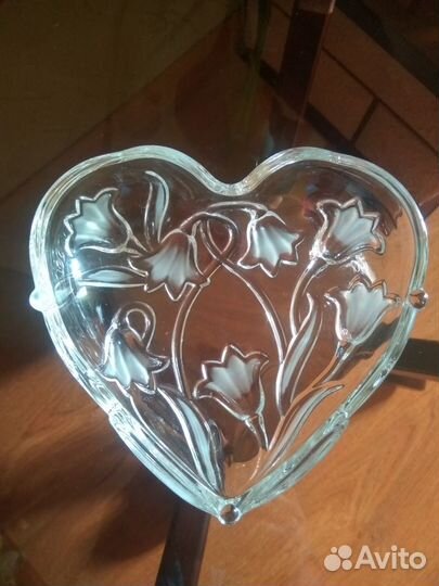 Салатники в форме яблока ёлки сердечка