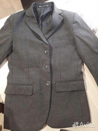 Костюм школьный