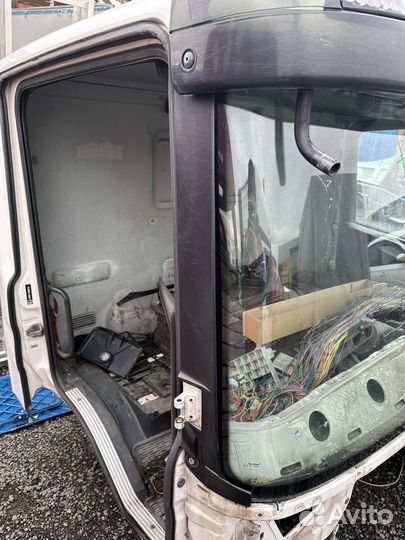 Накладка стойки правая Scania 5 2149105