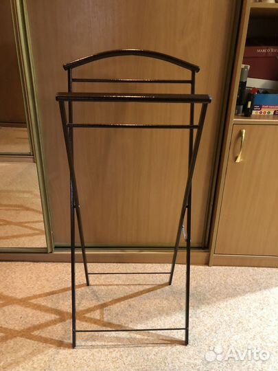 Вешалка для одежды напольная