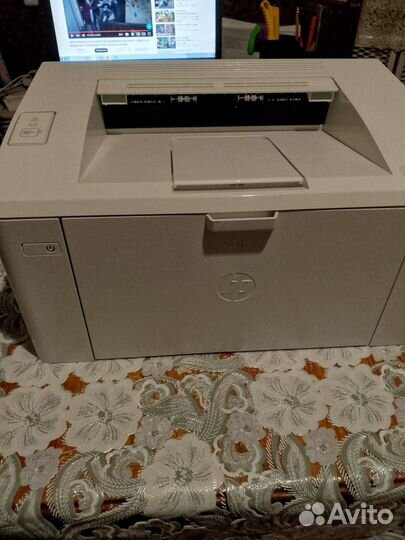 Принтер лазерный HP