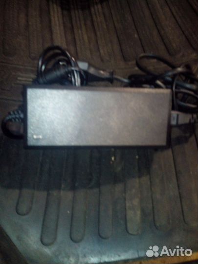Зарядка для ноутбука