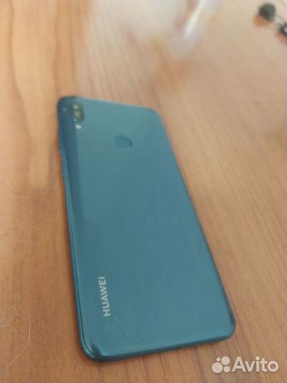 HUAWEI Y6 (2019), 2/32 ГБ