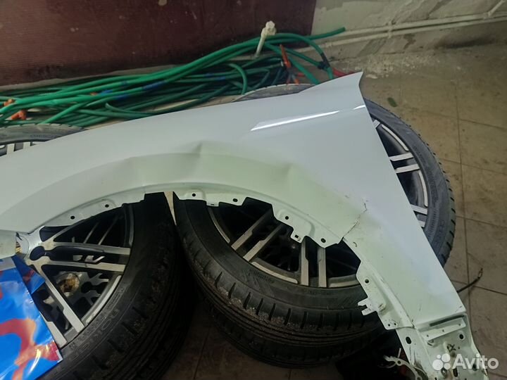 Крыло переднее левое porsche cayenne 958 рест