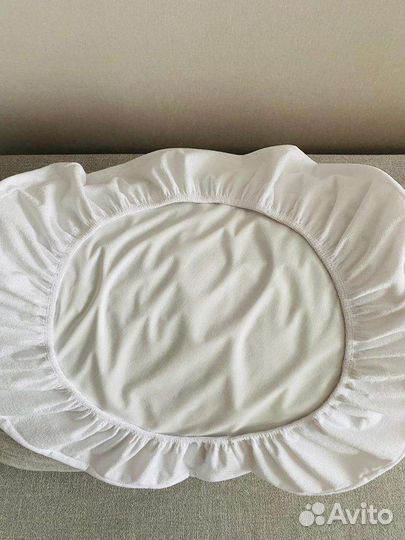Круглый матрас для кроватки трансформер