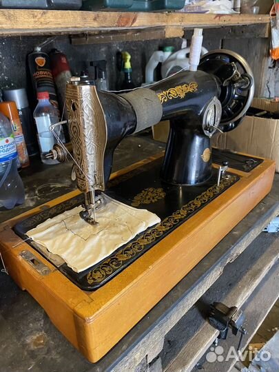Швейная машинка