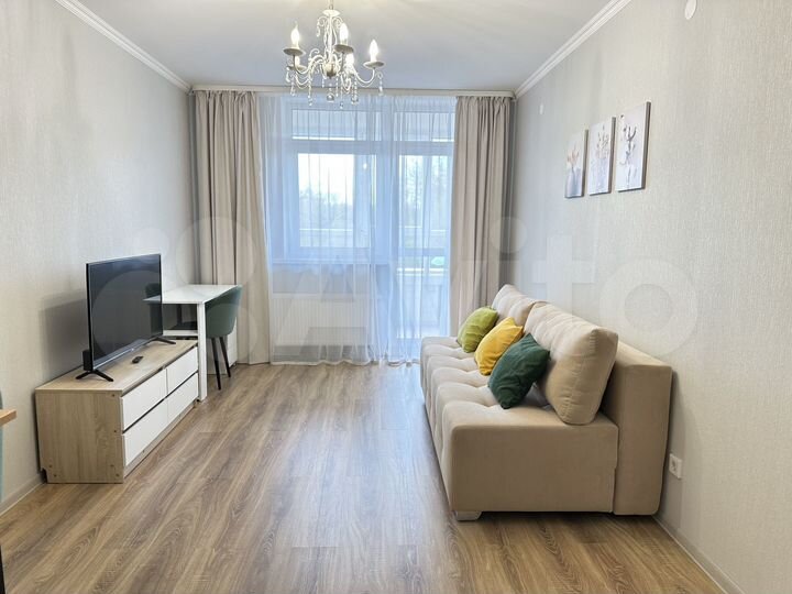 1-к. квартира, 42 м², 2/25 эт.