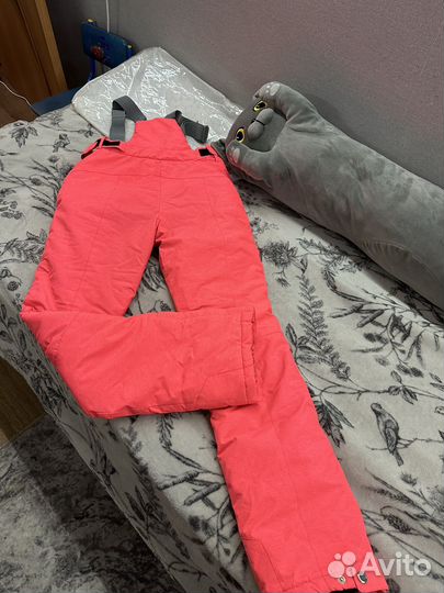 Горнолыжный костюм женский 42