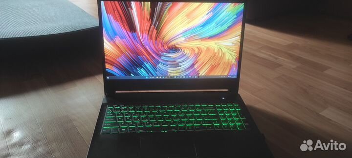 Ноутбук dream machines