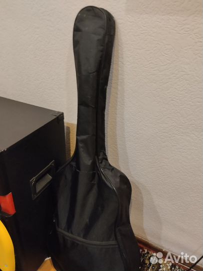 Акустическая гитара belucci