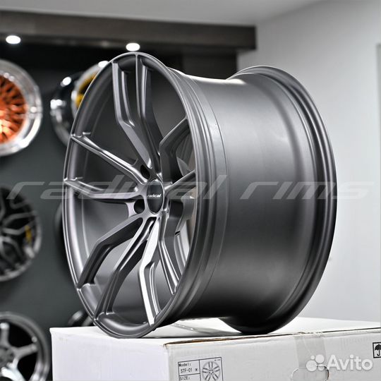 Radical STF-01 20х11 / 20х10 BMW X5 X6 Flow Forged