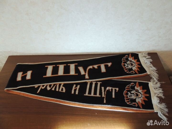 Шарф с логотипом 