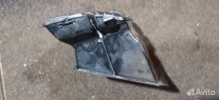 Дефлектор центральной консоли Mercedes Vito W638