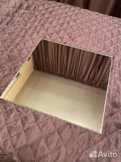 Зеркало 60х60 см с фацетом