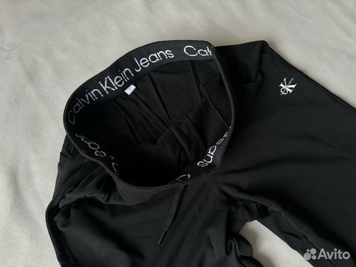 Спортивные штаны Calvin Klein разм.L