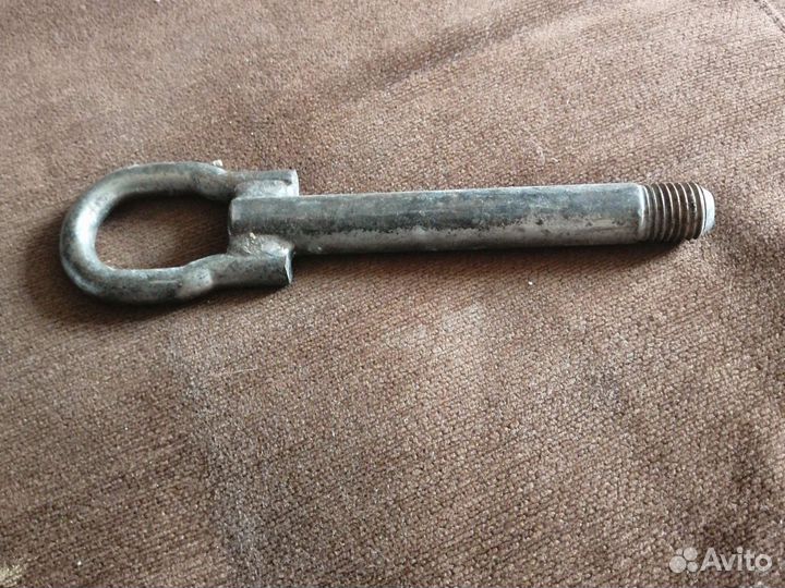 Буксировочный крюк mazda 3